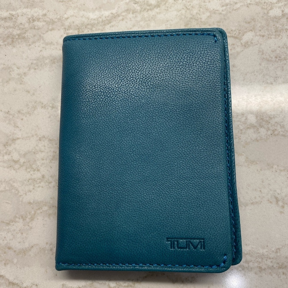 Brand new authentic Tumi card holder/wallet